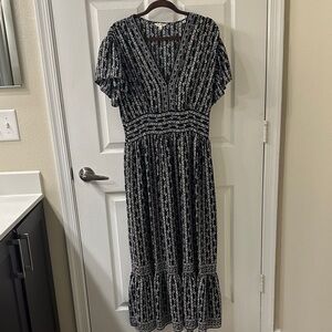 Max Studio Black and White Midi Dress